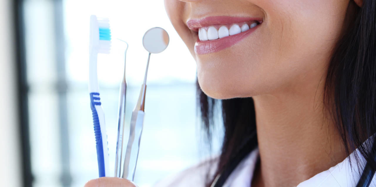 Dott. Antonio Tosciri Dottore Piacenza dentista Tosciri Antonio Antonio Tosciri tosciri antonio odontoiatra odontoiatria chirurgia pedodonzia ortodonzia denti otturazioni estetica protesi convenzioni bambini dentiere cura
