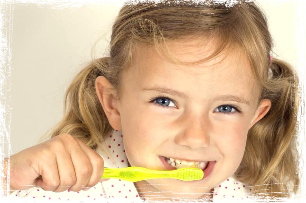 Dottore Piacenza dentista Tosciri Antonio Dottore Piacenza dentista Tosciri Antonio Antonio Tosciri tosciri antonio odontoiatra odontoiatria chirurgia pedodonzia ortodonzia denti otturazioni estetica protesi convenzioni bambini dentiere cura